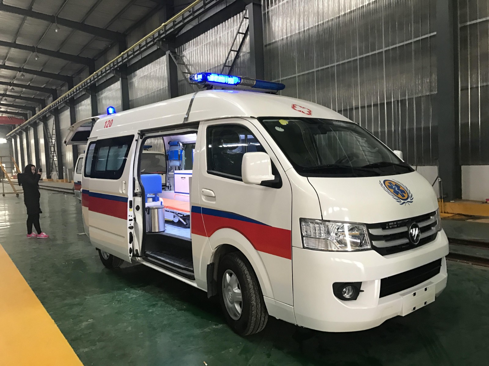 富宁xian救护车转院